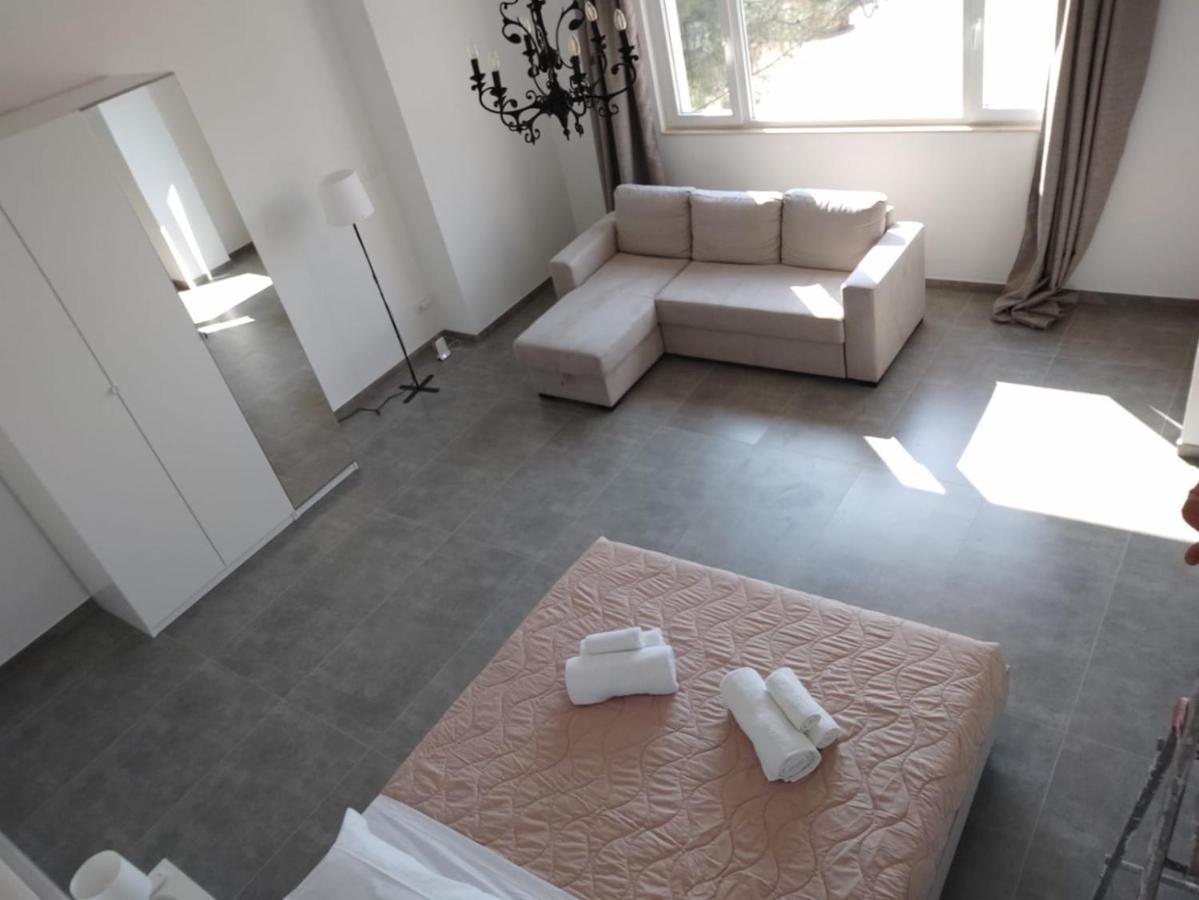 Silver House 모노폴리 외부 사진